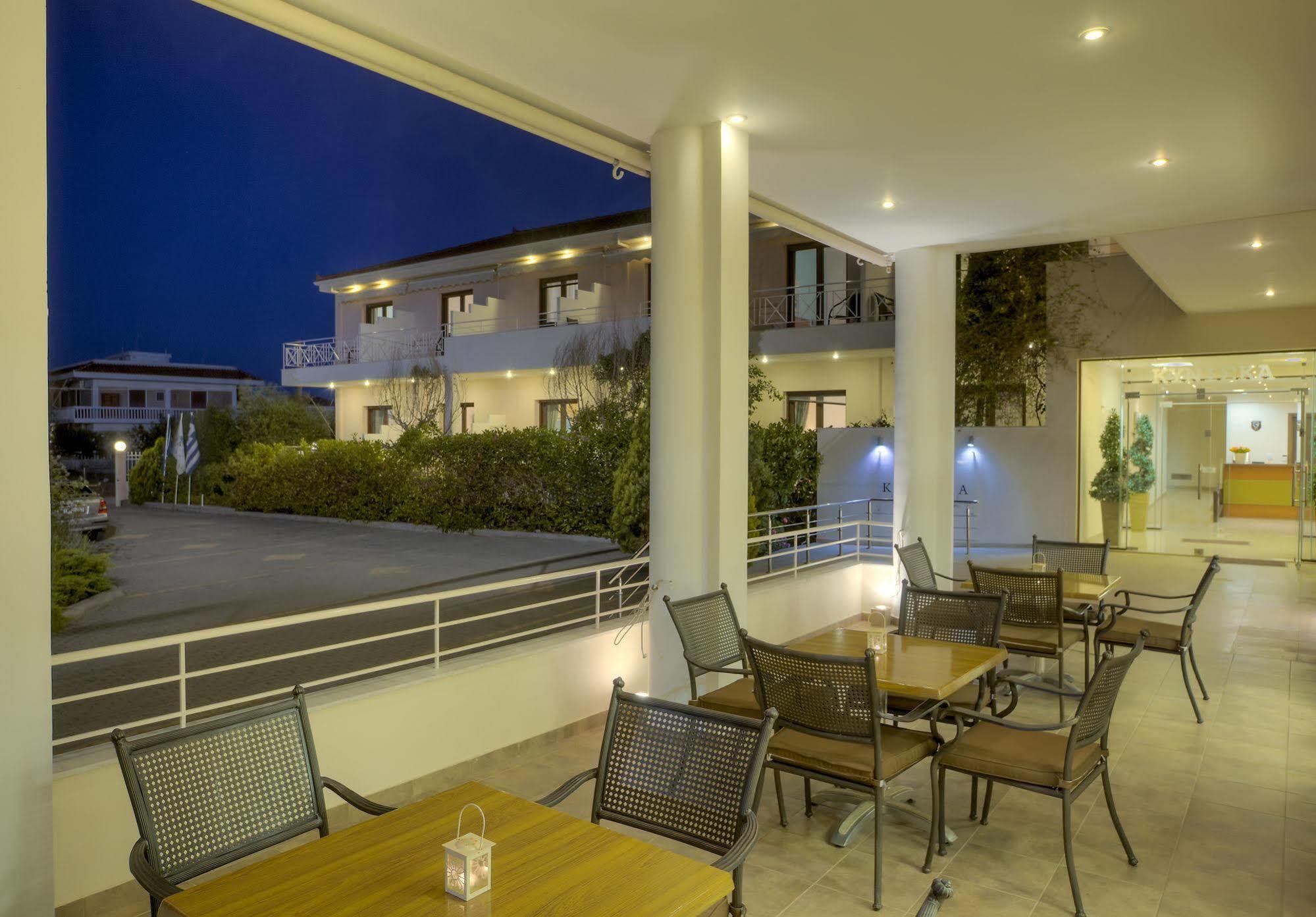 Kyniska Hotel Plitra Exterior foto